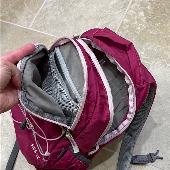 MountainTop Kids 12 Backpack in Burgundy - Picture 3 of 3